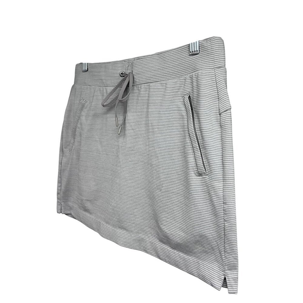 Athleta Active Womens Activewear Striped Tennis Skort Small Zip Pockets Stretch - Picture 3 of 11
